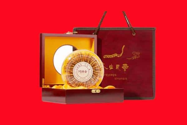 收购资讯:乌尔禾区回收冬虫夏草是按克吗